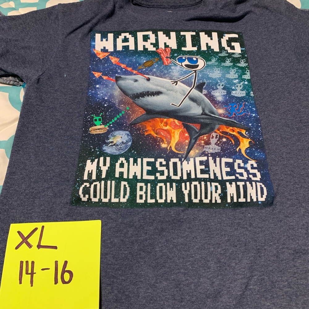Boy Shirt Size XL Great Condition Smoke Free Home